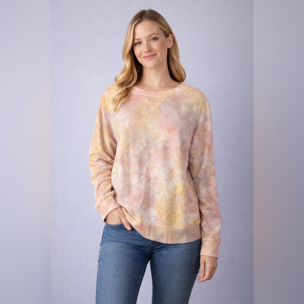 294) Woman’s Tie Dye Sweatshirt Pastel Peach Yellow Crewneck Casual Pullover.
